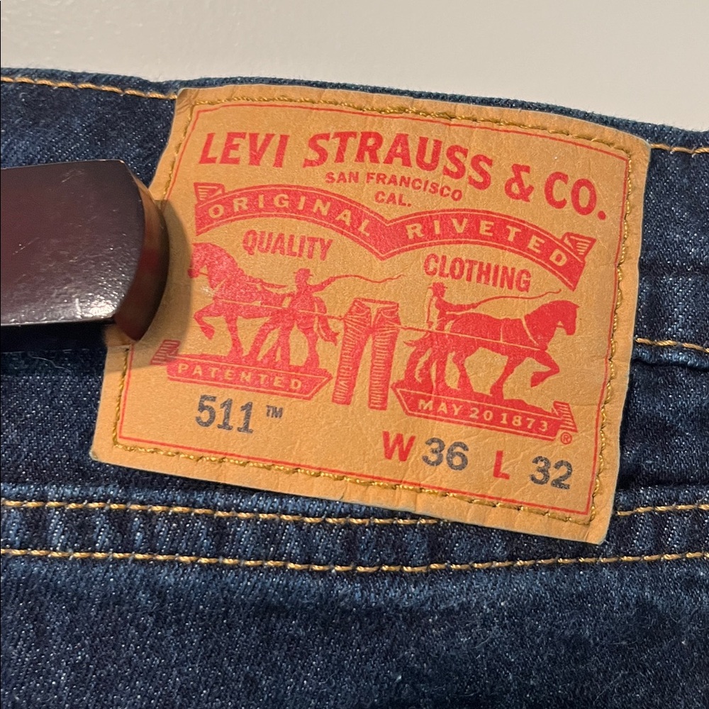 Men’s 511 Authentic Soft Slim Fit Levi Jeans 36”x32”